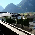 Haus Free Willy Panzió